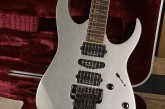 Ibanez Prestige RG-2570Z Vital Silver-5.jpg